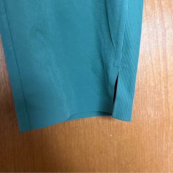 Athleta Brooklyn Mid Rise Ankle Pants in Vineyard Green Plus Size 22 - Picture 3 of 13